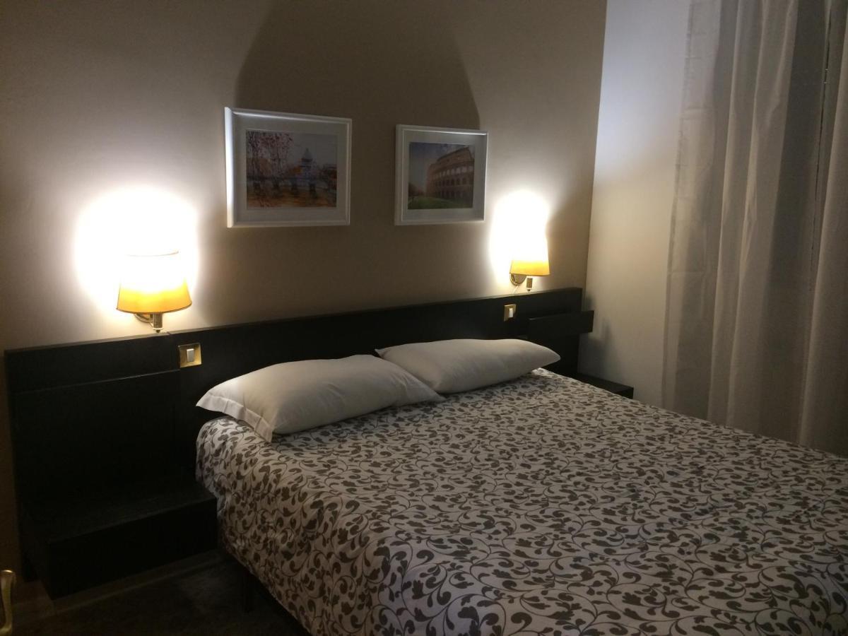 La Dolce Vita Rome Ciampino Eksteriør bilde
